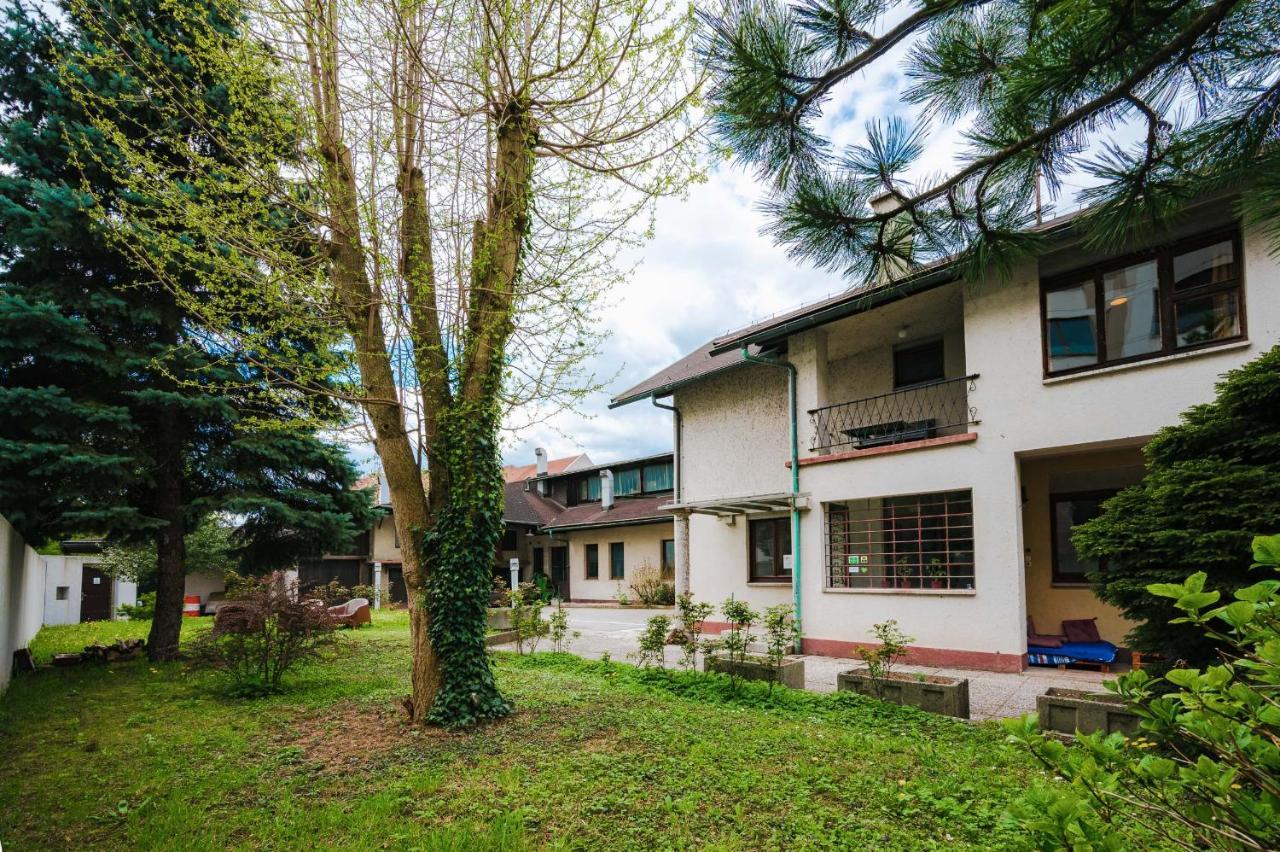 Вилла Pi House Любляна Экстерьер фото