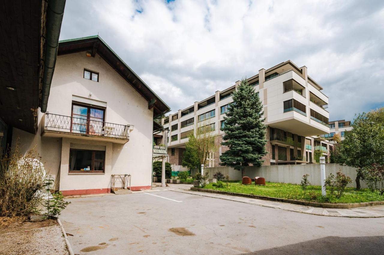 Вилла Pi House Любляна Экстерьер фото